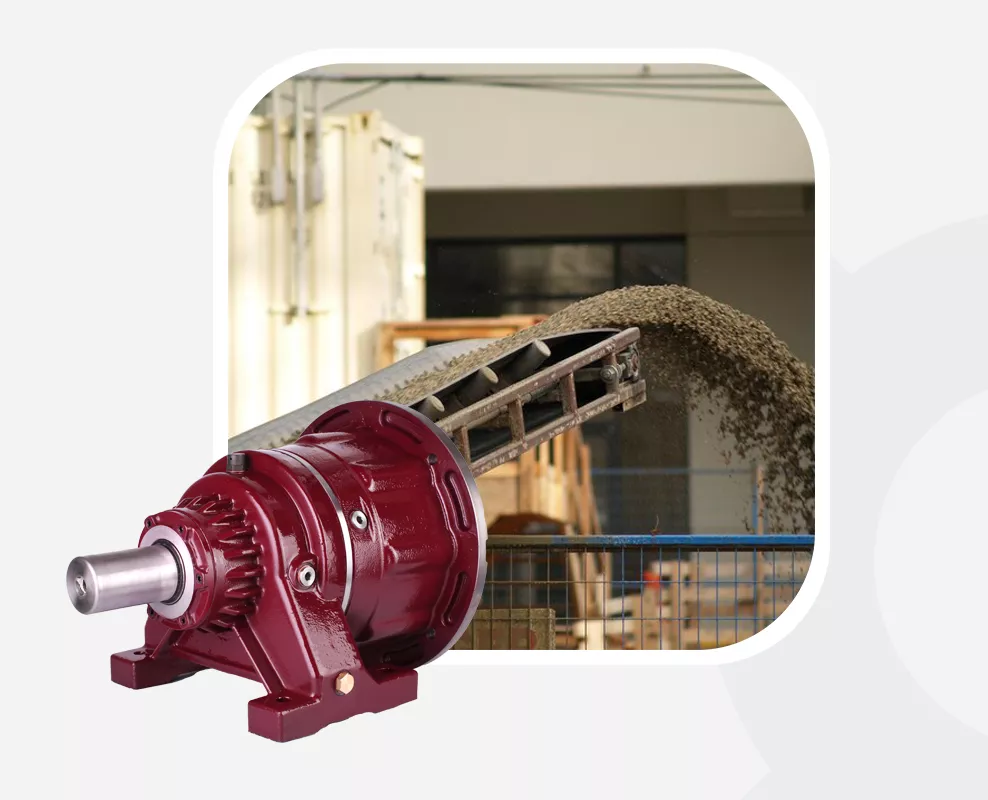 Industrial gearbox used in conveyor systems